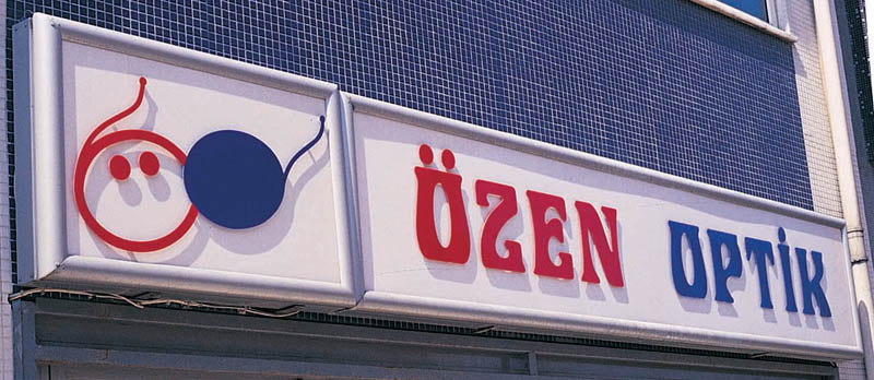Işıklı reklam