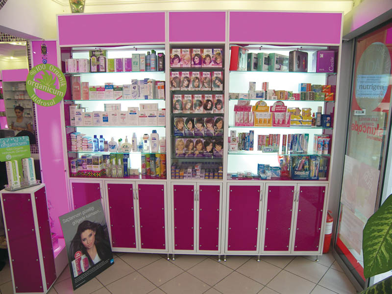 Kozmetik dekorasyon ve stand
