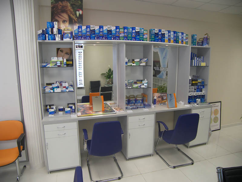 Lens dolapları ve standları