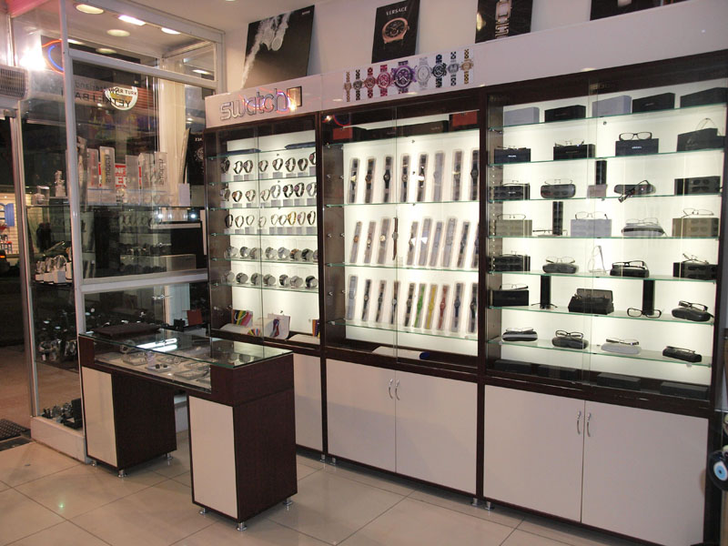 Saat dekorasyon ve stand