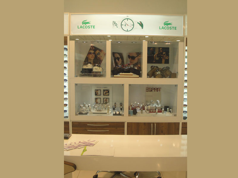 Saat dekorasyon ve stand