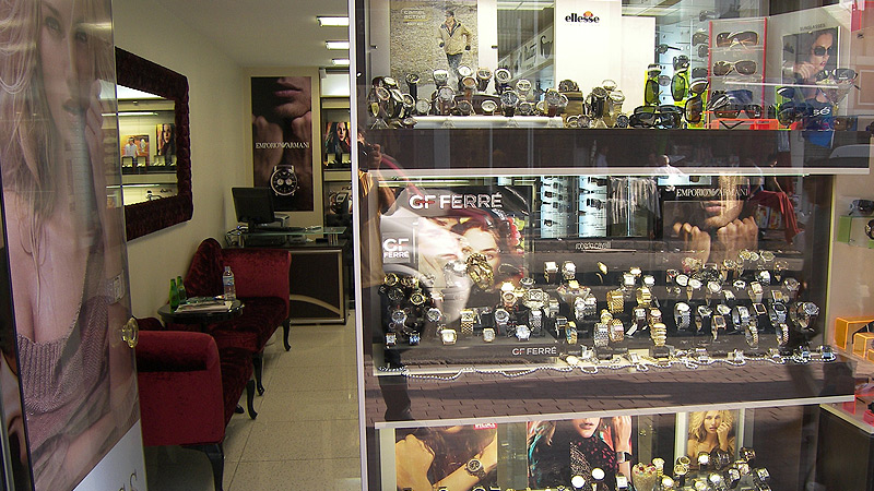 Saat dekorasyon ve stand